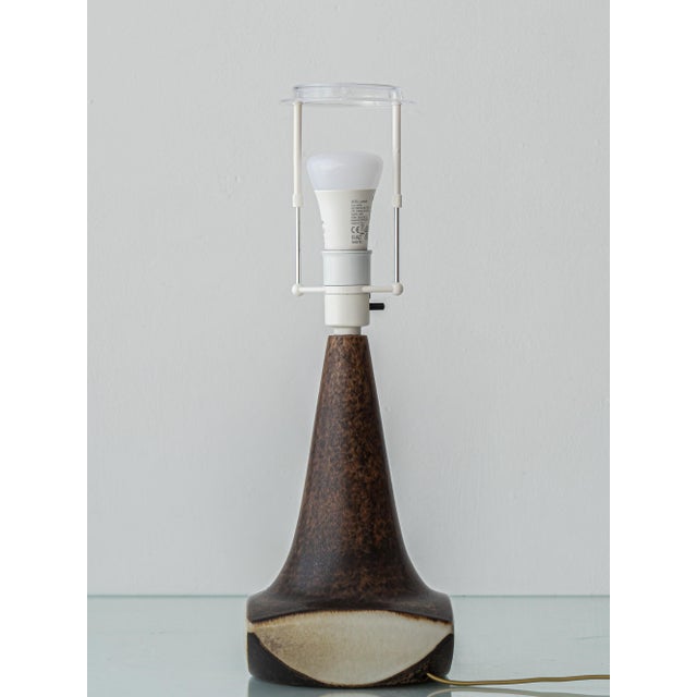 1960s Danish Modern Stoneware Table Lamp with New Pleated Lampshade from Michael Andersen & Søn, 1960s For Sale - Image 5 of 18