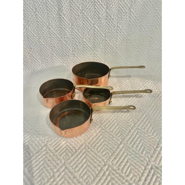 Farmhouse Vintage Copper & Brass Measuring Cups, Set of 4 – French Country Farmhouse Decor For Sale - Image 3 of 11