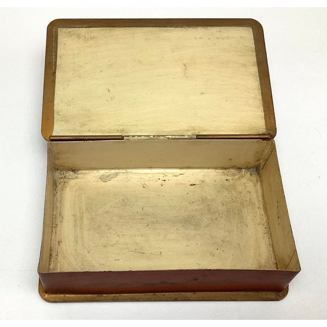 French Vintage Red and Gold French Toleware Hinged Metal Box For Sale - Image 3 of 6