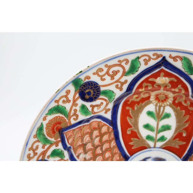 Imari Porcelain Circa 1860 Japanese Pair of Boldly Decorated Imari Plates For Sale - Image 4 of 6