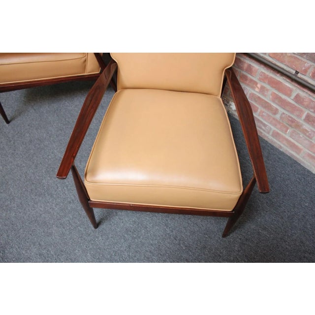Wood Pair of Paul McCobb Stained Maple Lounge Chairs For Sale - Image 7 of 12