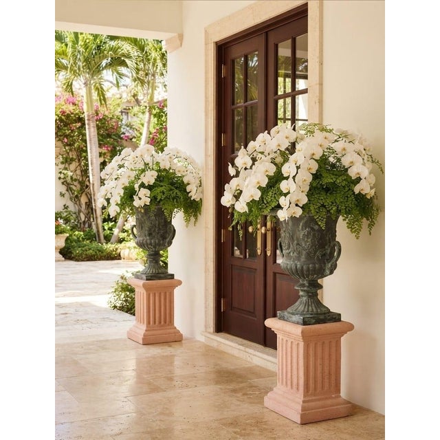 Verdigris Pair of Vintage Neoclassical Cast Iron Urn Planters in Aged Bronze & Verdigris Finish For Sale - Image 8 of 12