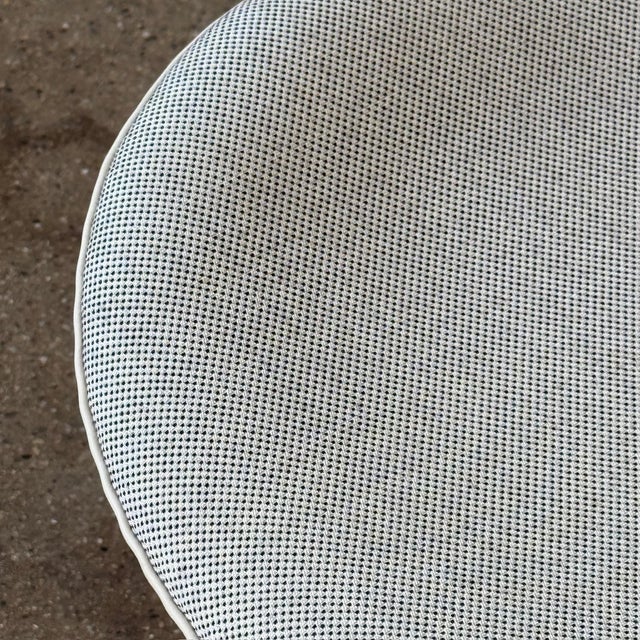 Mid-Century Modern Egg Chair + Ottoman by Arne Jacobsen for Fritz Hansen For Sale - Image 3 of 12