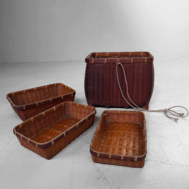 Mid-Century Modern Vintage Japanese Nesting Bamboo Baskets, 1950, Set of 4 For Sale - Image 3 of 10