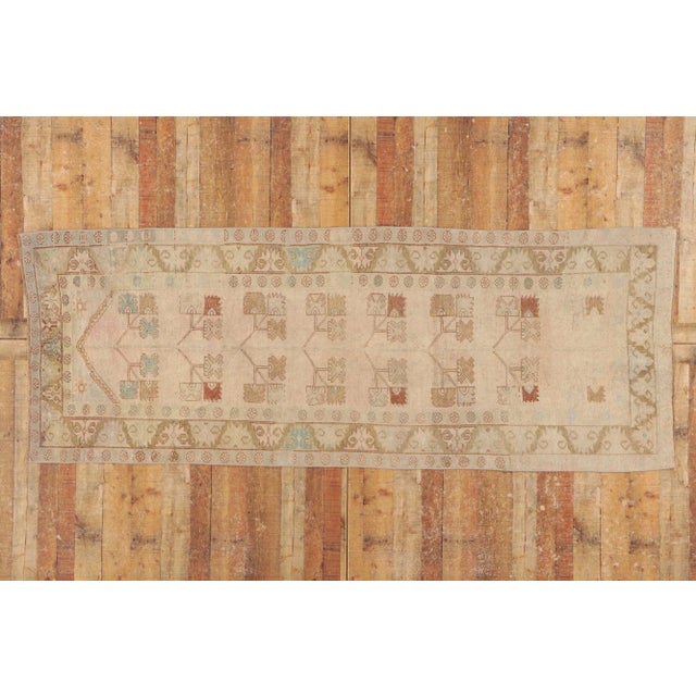 Tan Late 20th Century Vintage Turkish Oushak Rug- 03'08 X 09'09 For Sale - Image 8 of 8