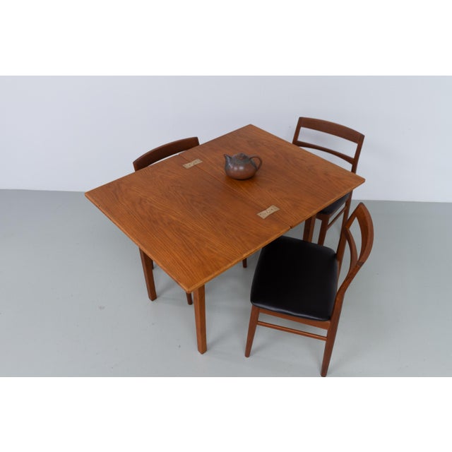 Mid-Century Danish Compact Folding Oak Dining Table attributed to Børge Mogensen, 1950s For Sale - Image 11 of 18