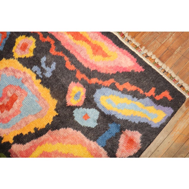 Early 21st Century Early 21st Century Contemporary Tulu Shag Rug For Sale - Image 5 of 8