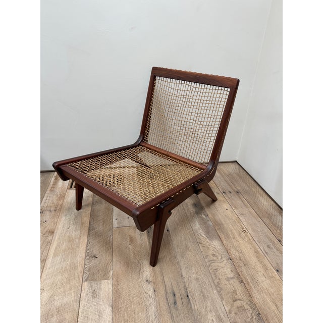 Mid-Century Modern Wood and Rope Lounge Chair For Sale - Image 3 of 12