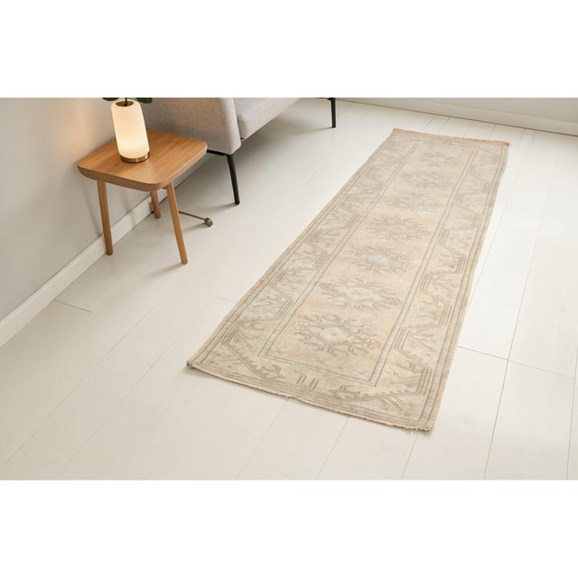 Textile 1960s Neutral Minimalist Decor Oushak Rug For Sale - Image 7 of 12