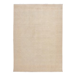 Modern Peshawar Pakistani Handmade Floral Beige Wool Rug For Sale