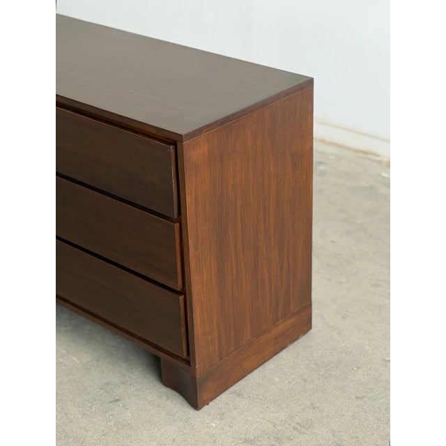 1980s Minimal Dresser With Sculpted Legs For Sale - Image 9 of 12