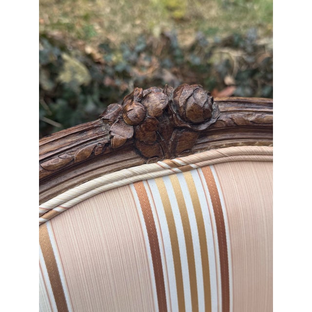 1940s Early 20th Century Coordinating Pair of French Bergere Chairs - Made in Italy For Sale - Image 5 of 12