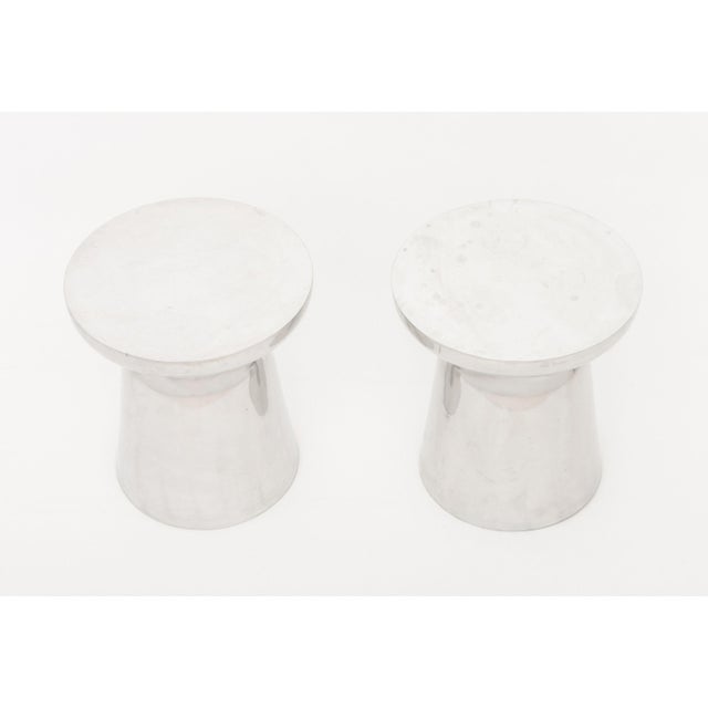 Late 20th Century Modern Chrome-Plated Metal Stools, Pair For Sale - Image 5 of 7