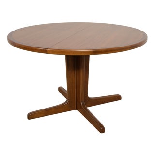 Mid-Century Modern Round Extending Dining Table in Teak, Denmark, 1960s For Sale