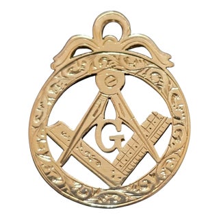 Davis 9ct Rose Gold Masonic Fob Pendant by William Oakley, 1908 For Sale