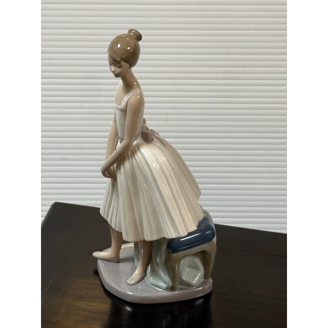 Design Plus Gallery presents the Dance, Ballerina Dance by Francisco Catalá for NAO & Lladró. The figure is often referred...