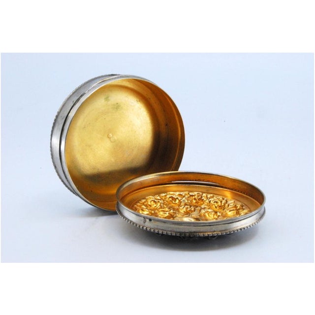 Silver Box with Rose-Shaped Relief For Sale - Image 6 of 10