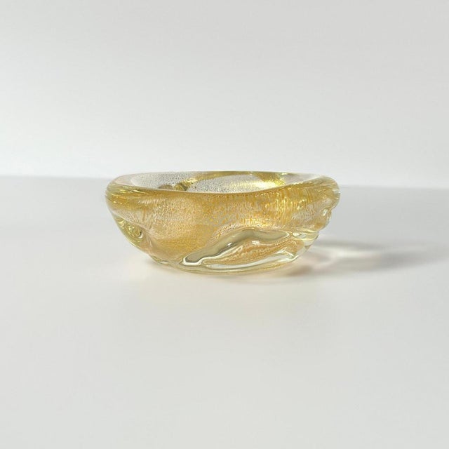 1980s Small Murano Glass Bowl with Gold Inclusions by Archimede Seguso, Italy, 1980s For Sale - Image 5 of 10