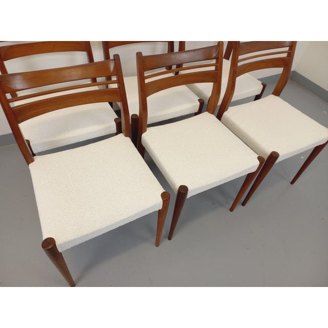 Vintage Scandinavian Dining Chairs in Teak and French Terry Fabric, 1960s, Set of 6 For Sale - Image 6 of 15