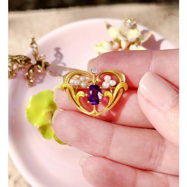 1910s Art Nouveau Amethyst, Pearl & Enamel Brooch, Watch Pin, 14k For Sale - Image 9 of 9