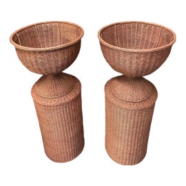 Example of Decorative Objects