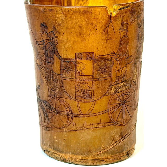 English Georgian Satirical Cow Horn Beaker Royal Coach Attacked Heraldic Lion For Sale - Image 15 of 18