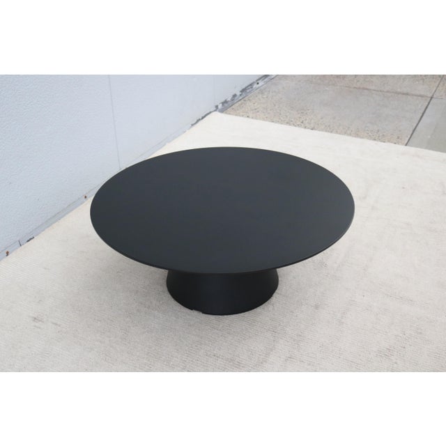 Minimalist Piergiorgio Cazzaniga for Andreu World Reverse Round Occasional Table For Sale - Image 11 of 15