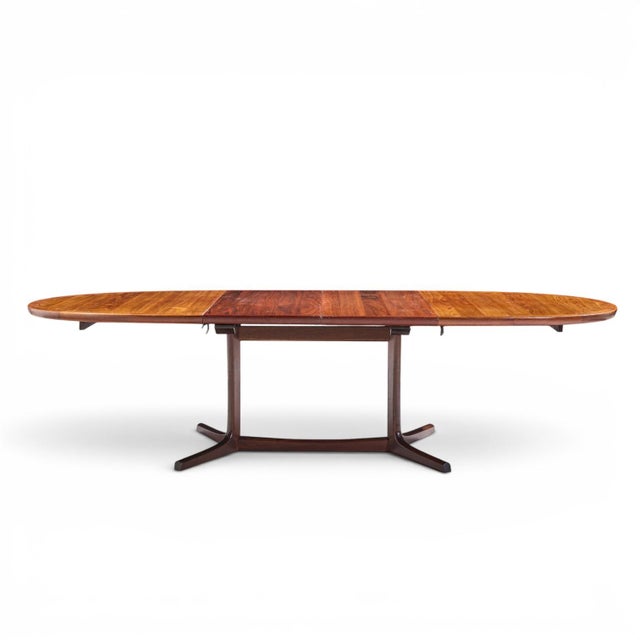 Dyrlund Style Mid Century Danish Rosewood Expanding Dining Table With 2 Leaves This table measures: 69.5 wide x 43 deep x...
