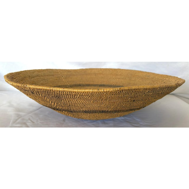 Vintage Native American Natural Fiber Woven Bowl/Basket From the Mid 20th Century For Sale - Image 4 of 14