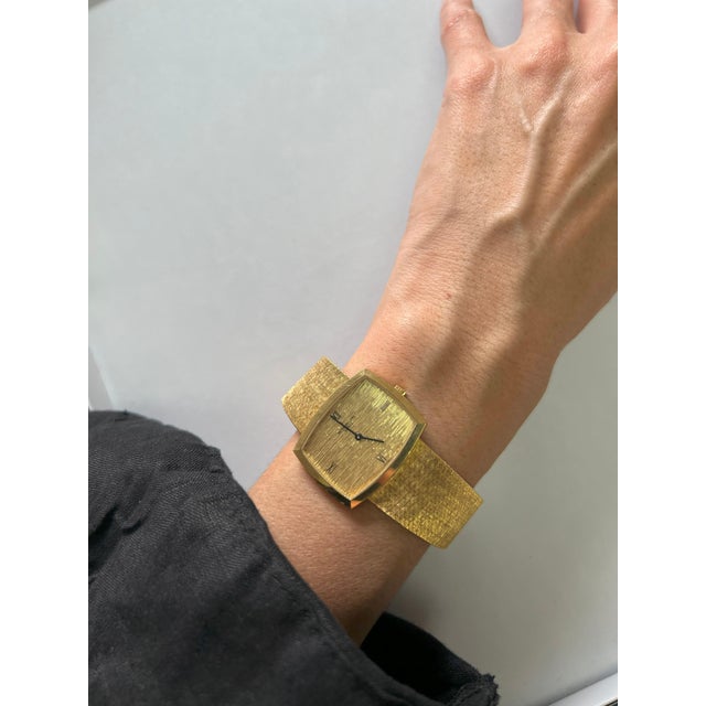 Patek Phillipe 18 Karat Yellow Gold Textured Gold Vintage Estate Watch For Sale - Image 13 of 17