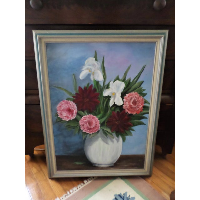 This is a Beautiful! Mid Century Modern Oil on Canvas of Flowers in a White Vase. This Painting Comes to Life with the...