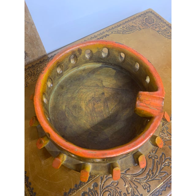 Mid 20th Century Mid 20th Century Italian Alvino Bagni Sea Garden Glazed Ceramic Ashtray/Catchall Dish in Burnt Orange For Sale - Image 5 of 6