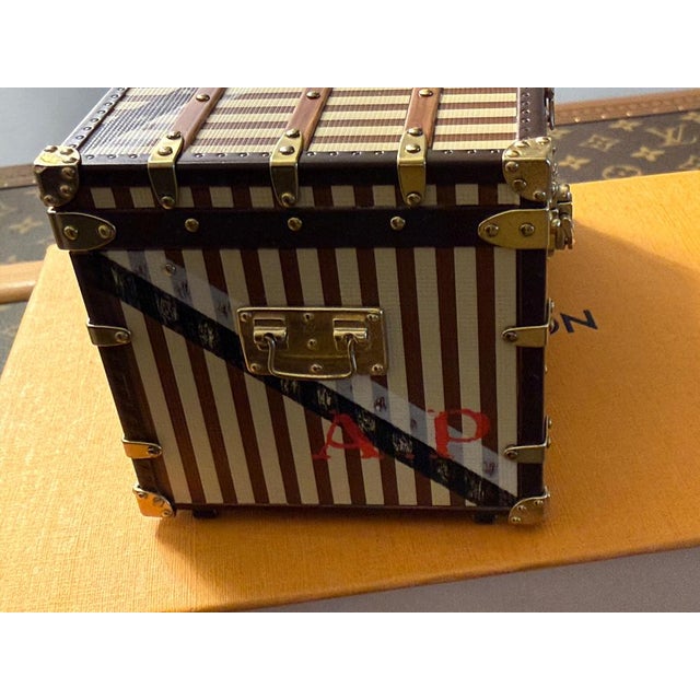 Vintage Paperweight from Louis Vuitton, 2013 For Sale - Image 9 of 18