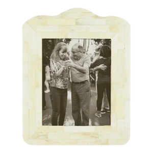 Rectangular Bone-Inlay Photo Frame With Scalloped Top