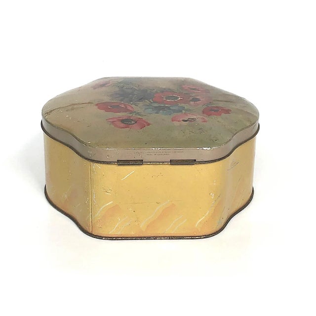 1910s Vintage Floral Biscuit Tin Box With a Hinged Lid For Sale - Image 5 of 13