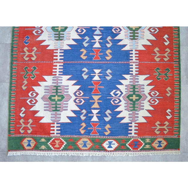 Hand Woven Kilim Turkish Flat Weave Area Rug - 4′1″ × 5′10″ For Sale - Image 9 of 12