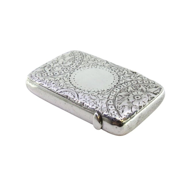 Silver Silver Matchbox with Engraved Plant Motifs For Sale - Image 8 of 8
