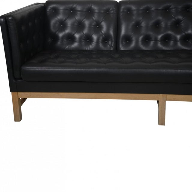 Black EJ315 Three-Seater Sofa in Black Leather by Erik Jørgensen, 2000s For Sale - Image 8 of 18