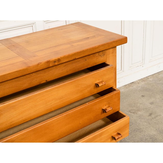 Mid-Century Modern Chest of Drawers in Elm from Maison Regain, 1960s For Sale - Image 3 of 16
