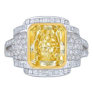 Platinum Art Deco Yellow 3.87 Ct Certified Yellow Radiant Diamond Cocktail Ring For Sale