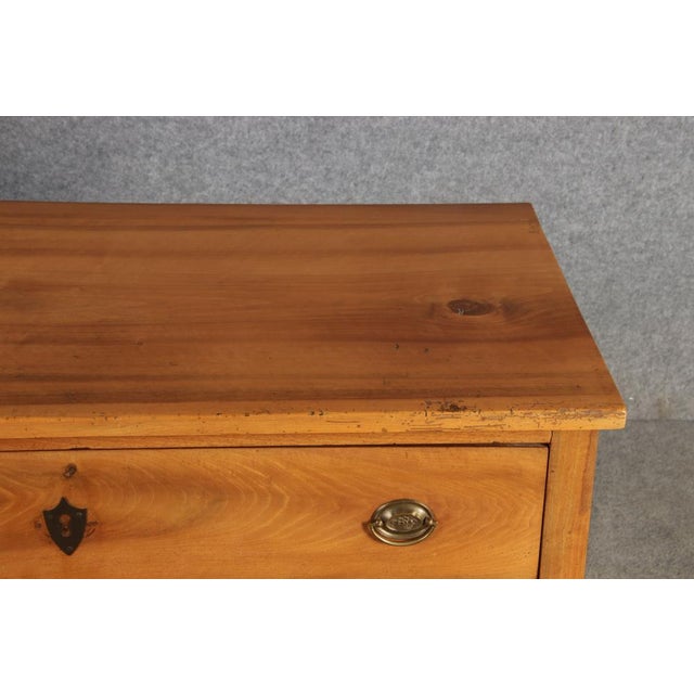 Antique Biedermeier Chest of Drawers in Walnut, 1815 For Sale - Image 12 of 18