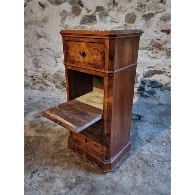 French Bedside Cabinet with Burr Walnut Veneer and Marble Top, 1900s For Sale - Image 4 of 17