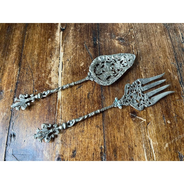 Traditional Vintage Grazzini Made in Italy Ornate Serving Utensils Spoon and Fork Set Silverplated For Sale - Image 3 of 10