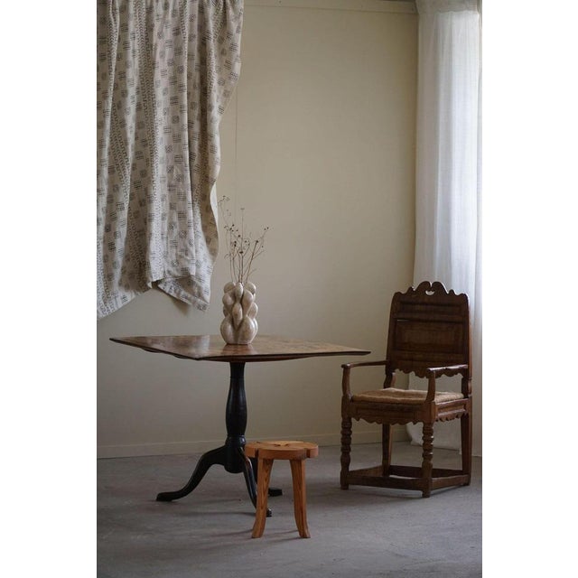 Antique Square Drop Leaf Table in Burl Wood For Sale - Image 16 of 18