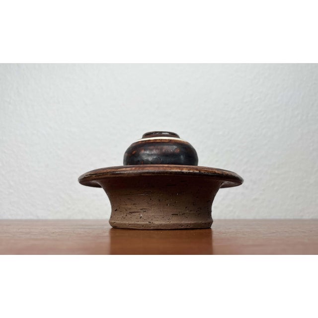Mid-Century Modern Danish Studio Pottery Candleholder by Lise Eder for Lise Keramik, 1960s For Sale - Image 4 of 15
