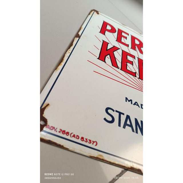 Antique White Vintage Perfection Kerosene Standard Oil Metal Sign Advertising Reproduce Steel 1.3mm For Sale - Image 8 of 14