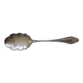 'Thin Market' Antique Casserole Spoon Oregon Pattern United Silver Co., Royal Plate, 1900 For Sale