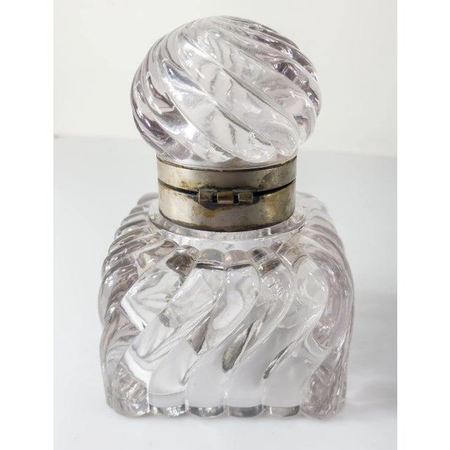 Early 20th Century American or French Baccarat Style Amethyst Pressed Glass Inkwell For Sale - Image 4 of 12