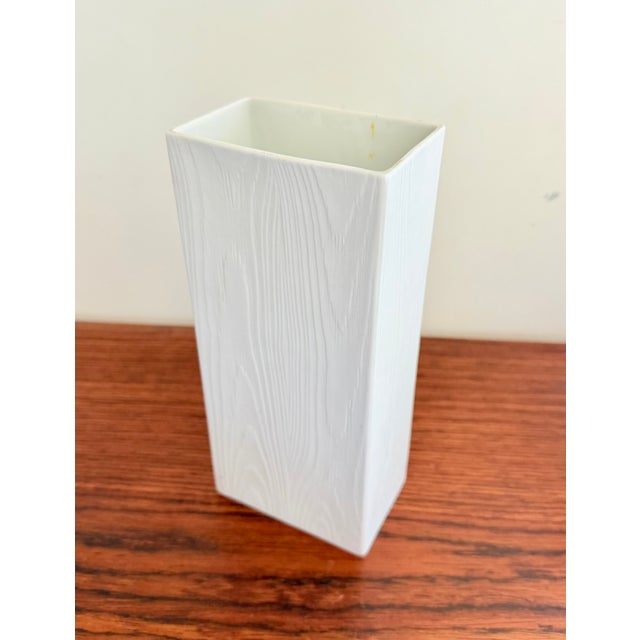 1970s Vintage German Vase from Hutschenreuther Hohenberg, 1970s For Sale - Image 5 of 9