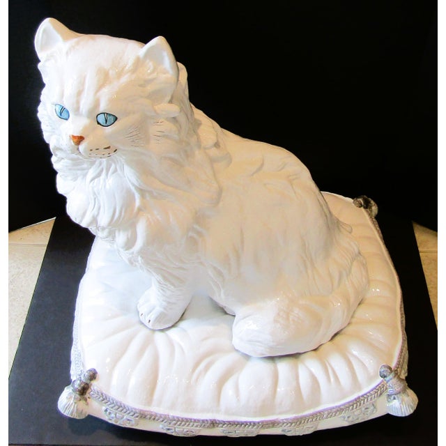 Mid-Century Modern Vintage Italian Terra-Cotta Two Piece Sculpture Persian White Cat on a Pillow Circa 1960s For Sale - Image 3 of 16